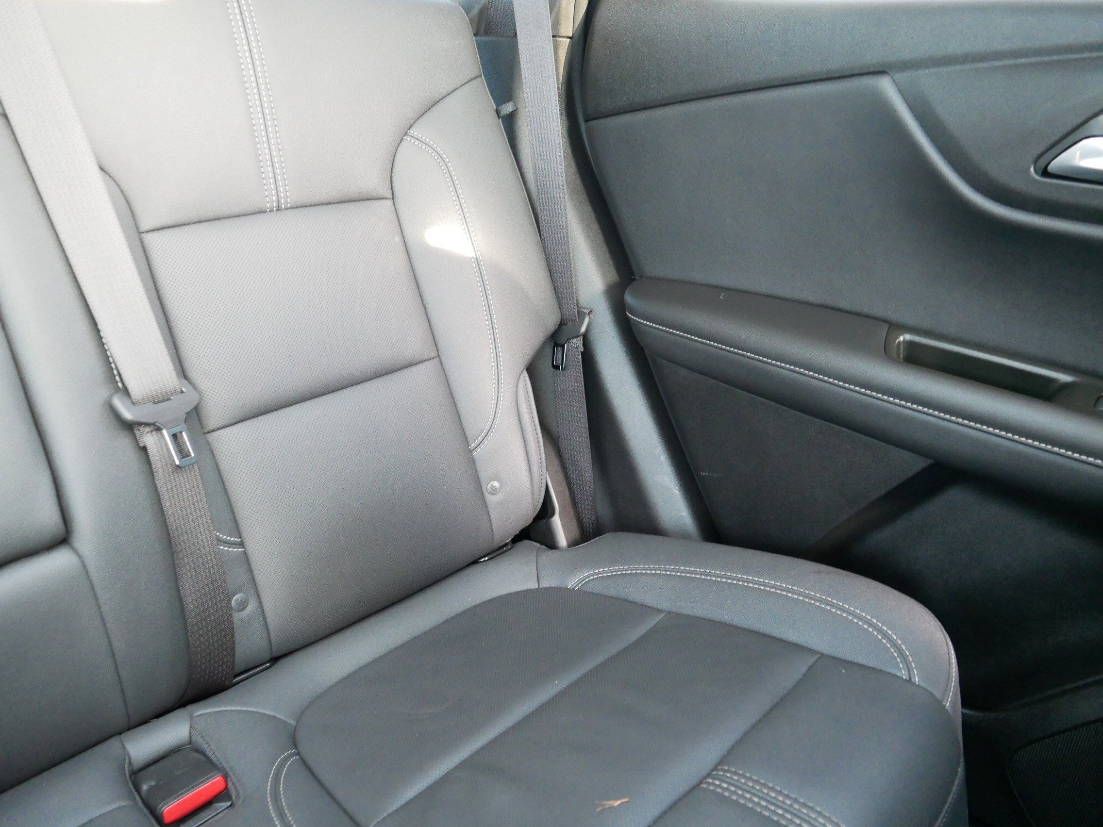 Used 2023 Chevrolet Blazer LT image 14