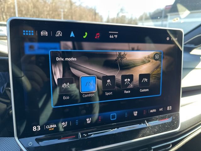 New 2026 Volkswagen Golf image 23