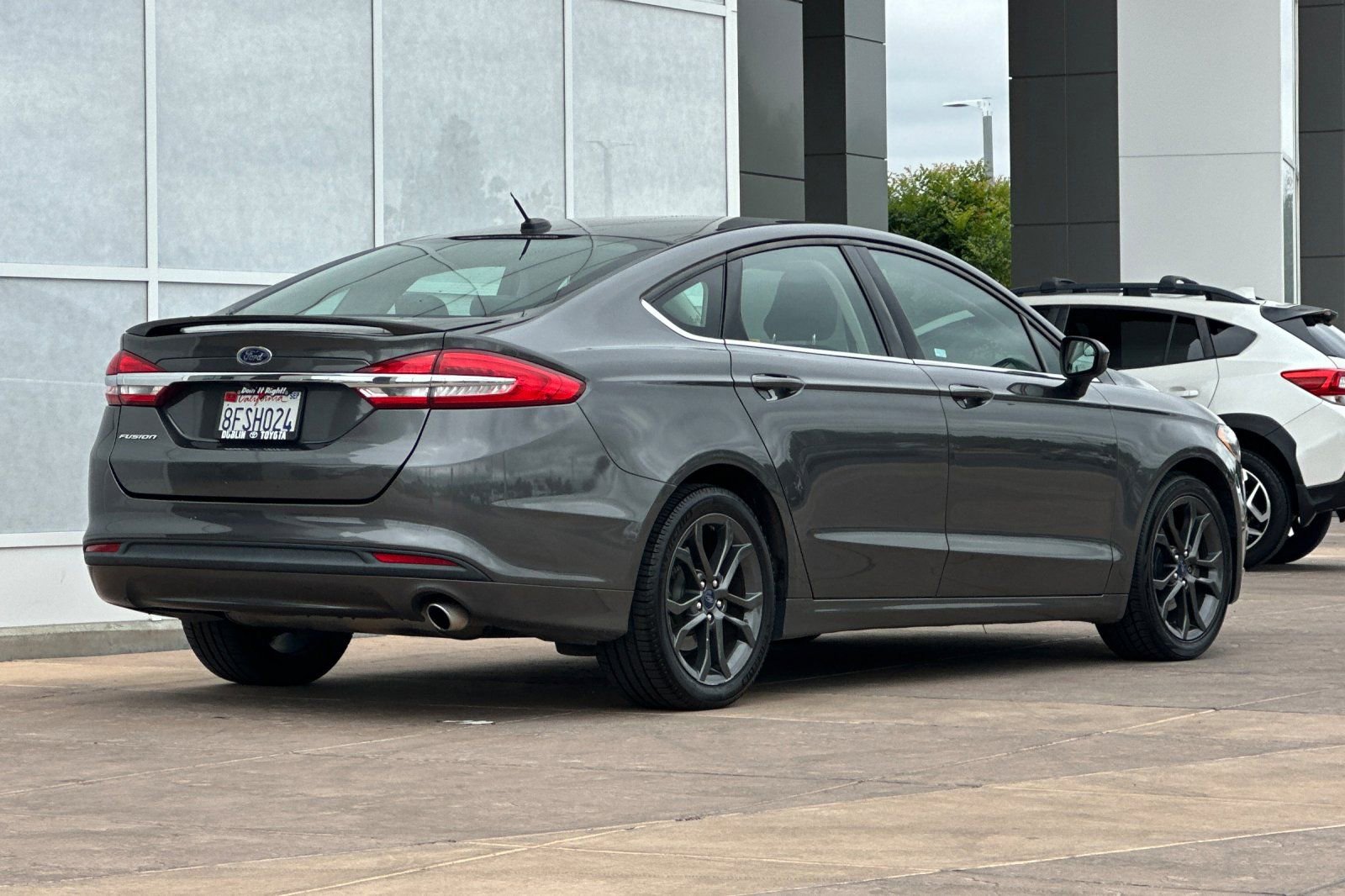 Used 2018 Ford Fusion S w/ Equipment Group 101A FWD image 4