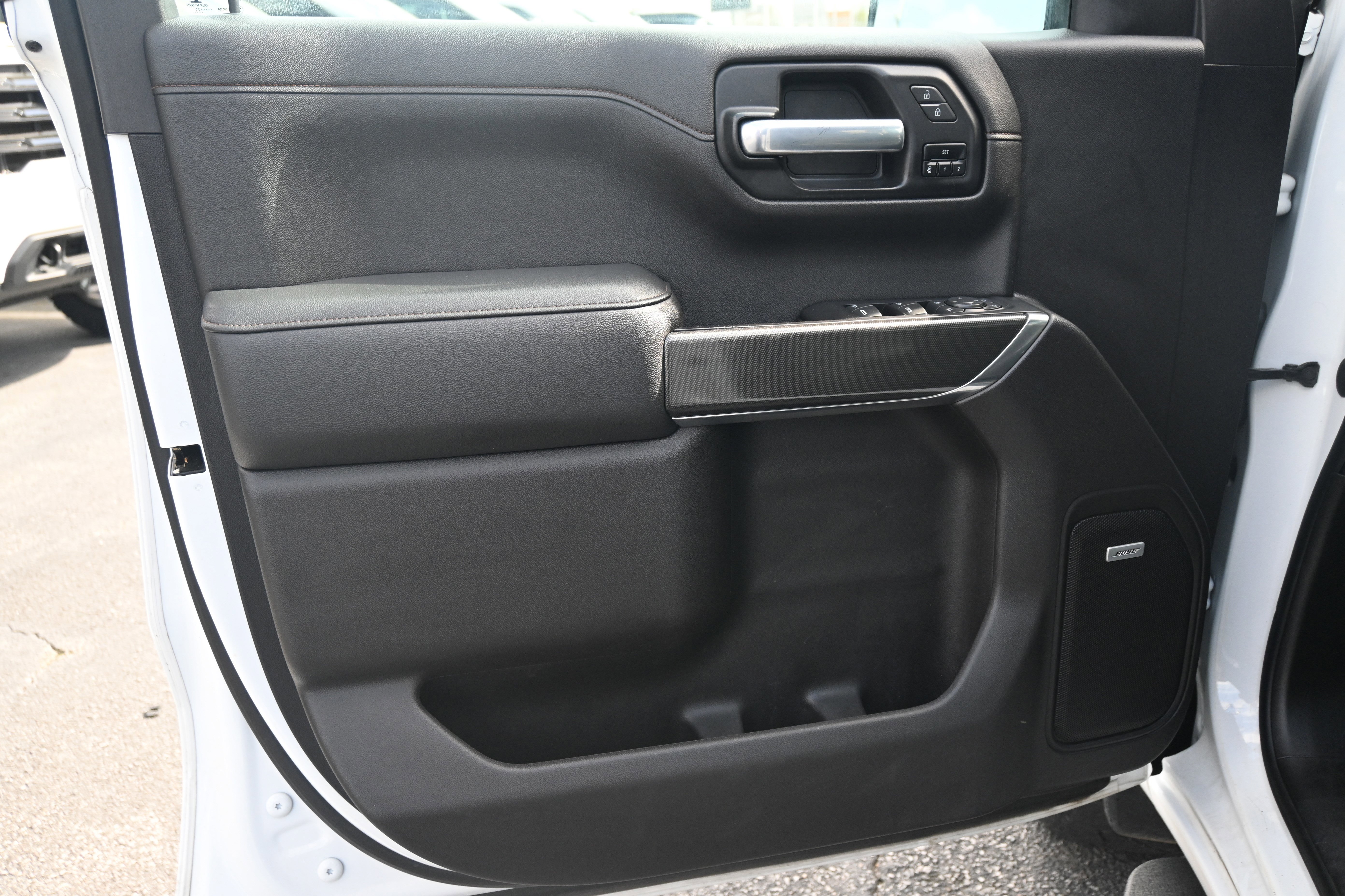 Used 2020 GMC Sierra 1500 AT4 w/ AT4 Premium Package image 28