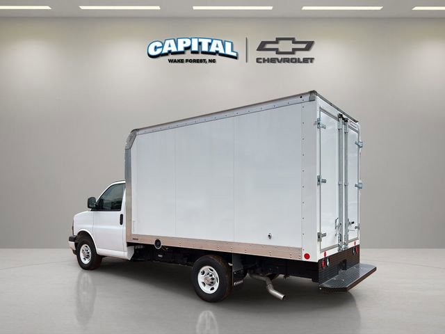 New 2024 Chevrolet Express 3500 w/ Power Convenience Package RWD image 10