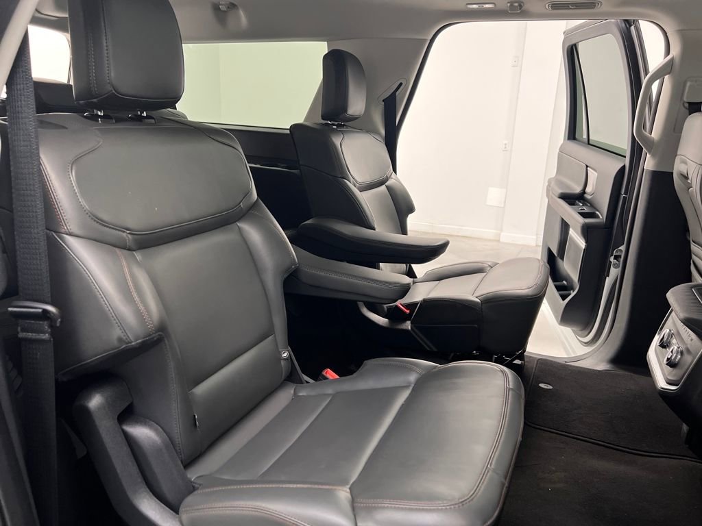 Used 2025 Ford Expedition Max Active image 18