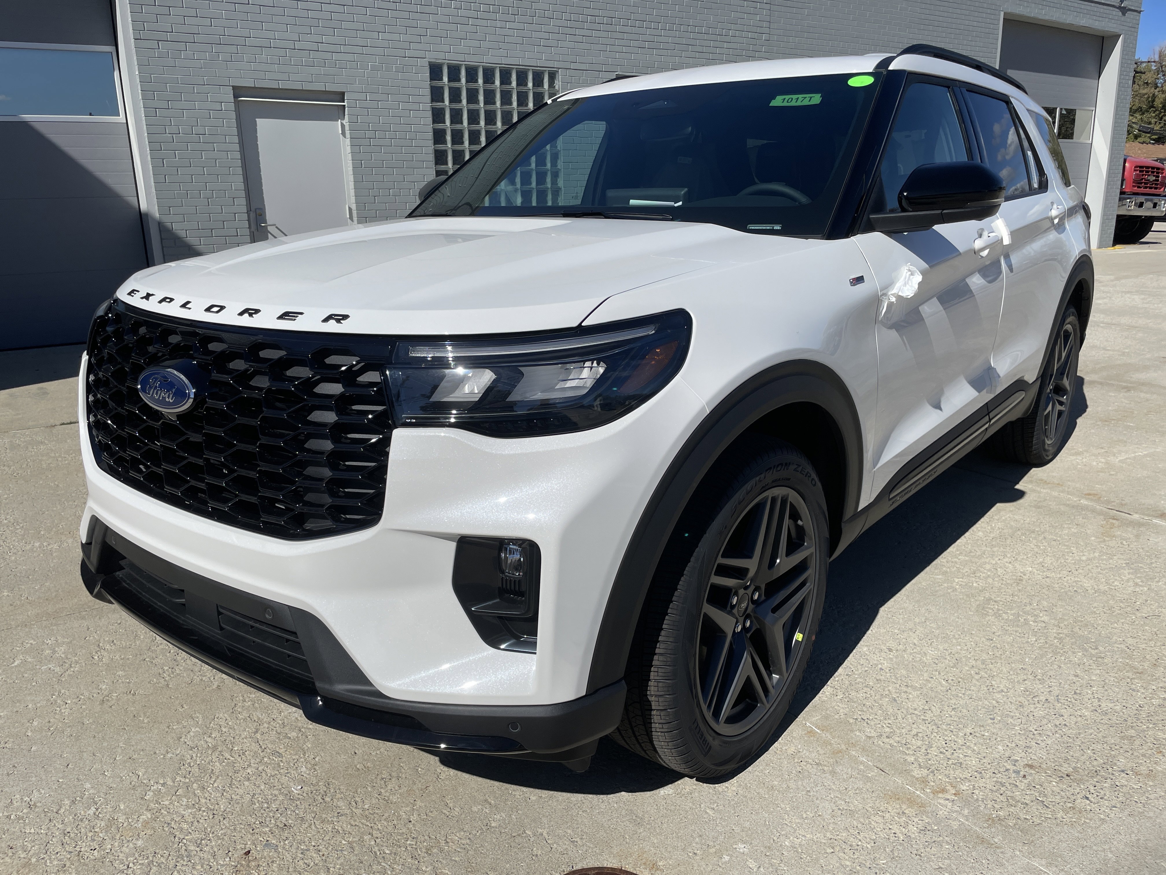 New 2026 Ford Explorer ST-Line image 8