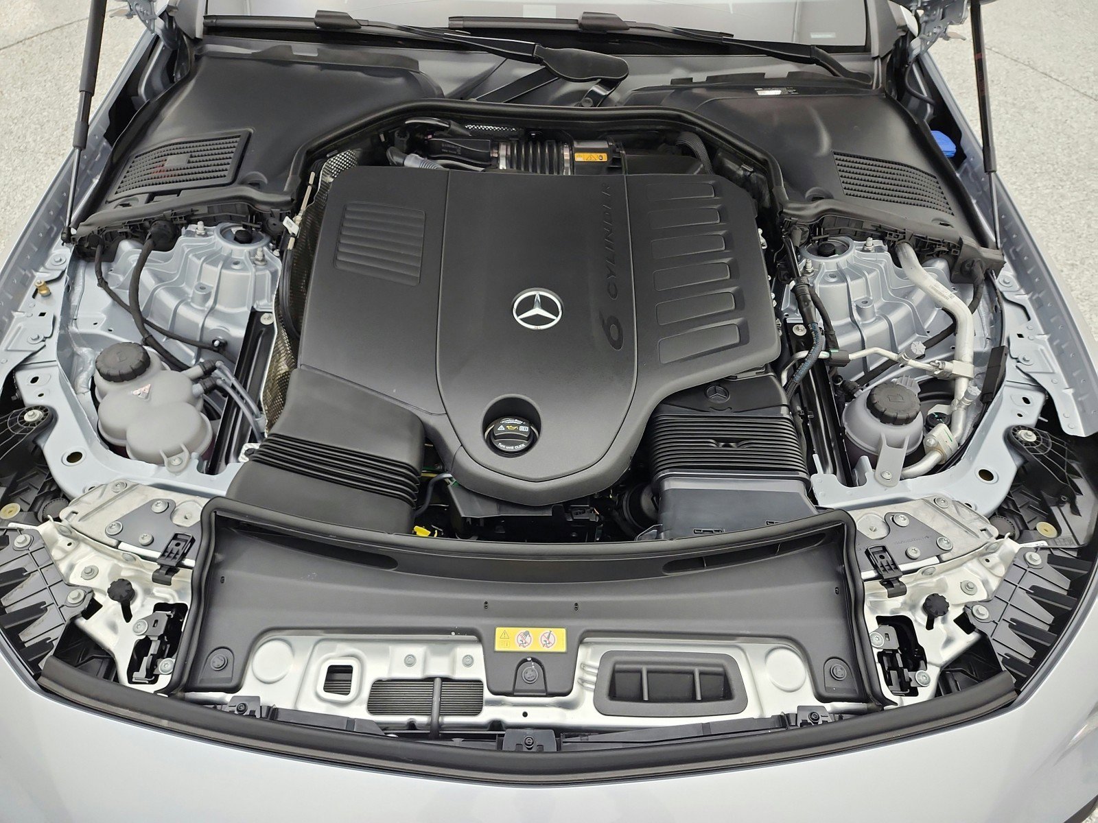 New 2026 Mercedes-Benz CLE 450 4MATIC Coupe image 11