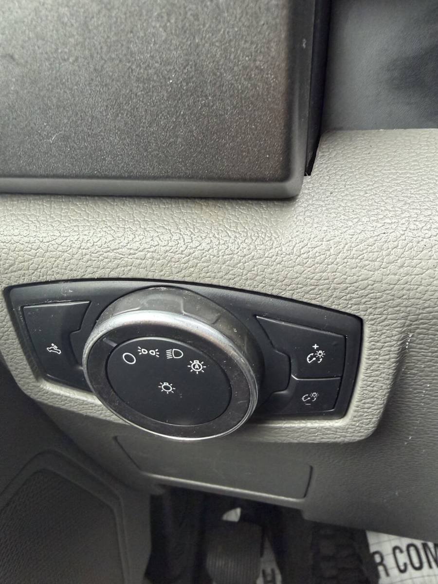 Used 2019 Ford F350 XL AWD/4WD image 14