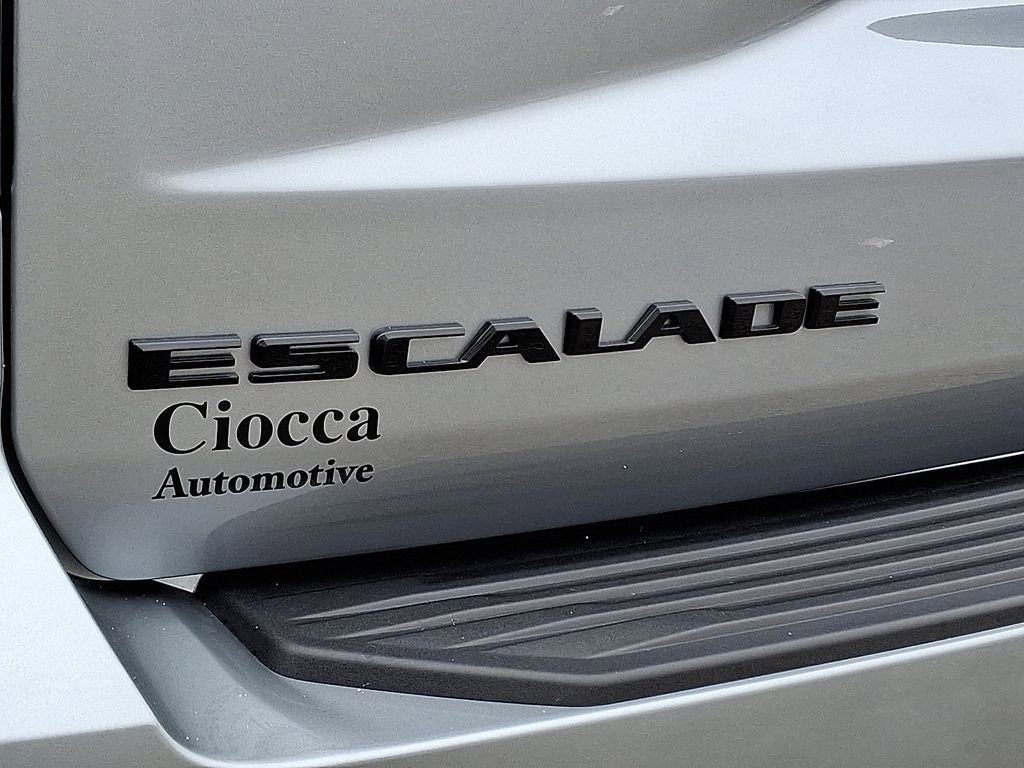 Used 2025 Cadillac Escalade Sport Platinum w/ LPO, Floor Liner Package image 39