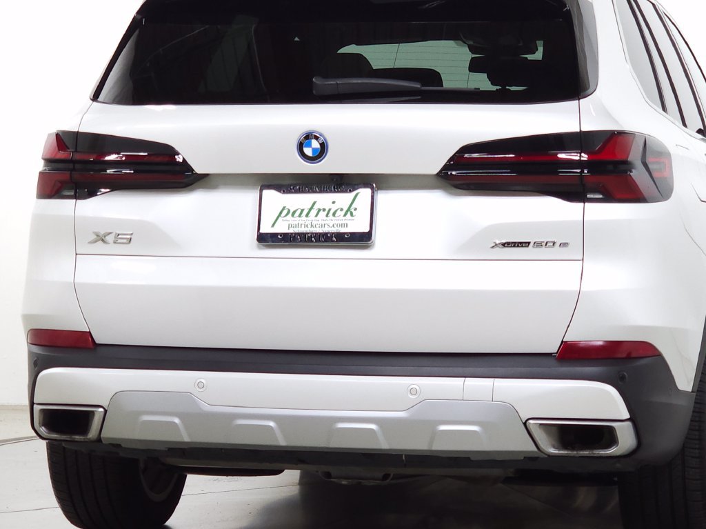Used 2026 BMW X5 xDrive50e w/ Premium Package AWD/4WD image 10