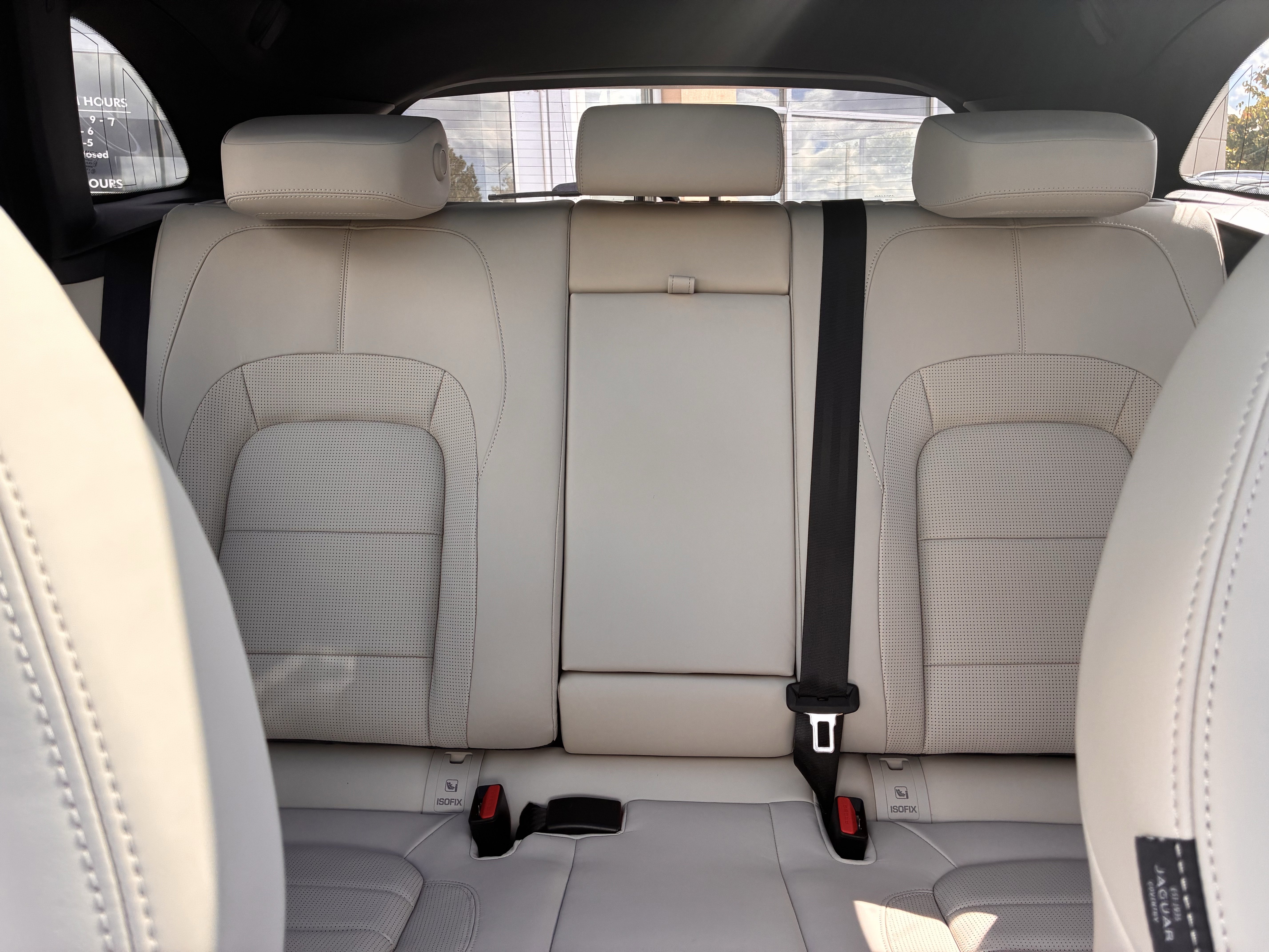 New 2026 Jaguar F-PACE R-Dynamic S image 25