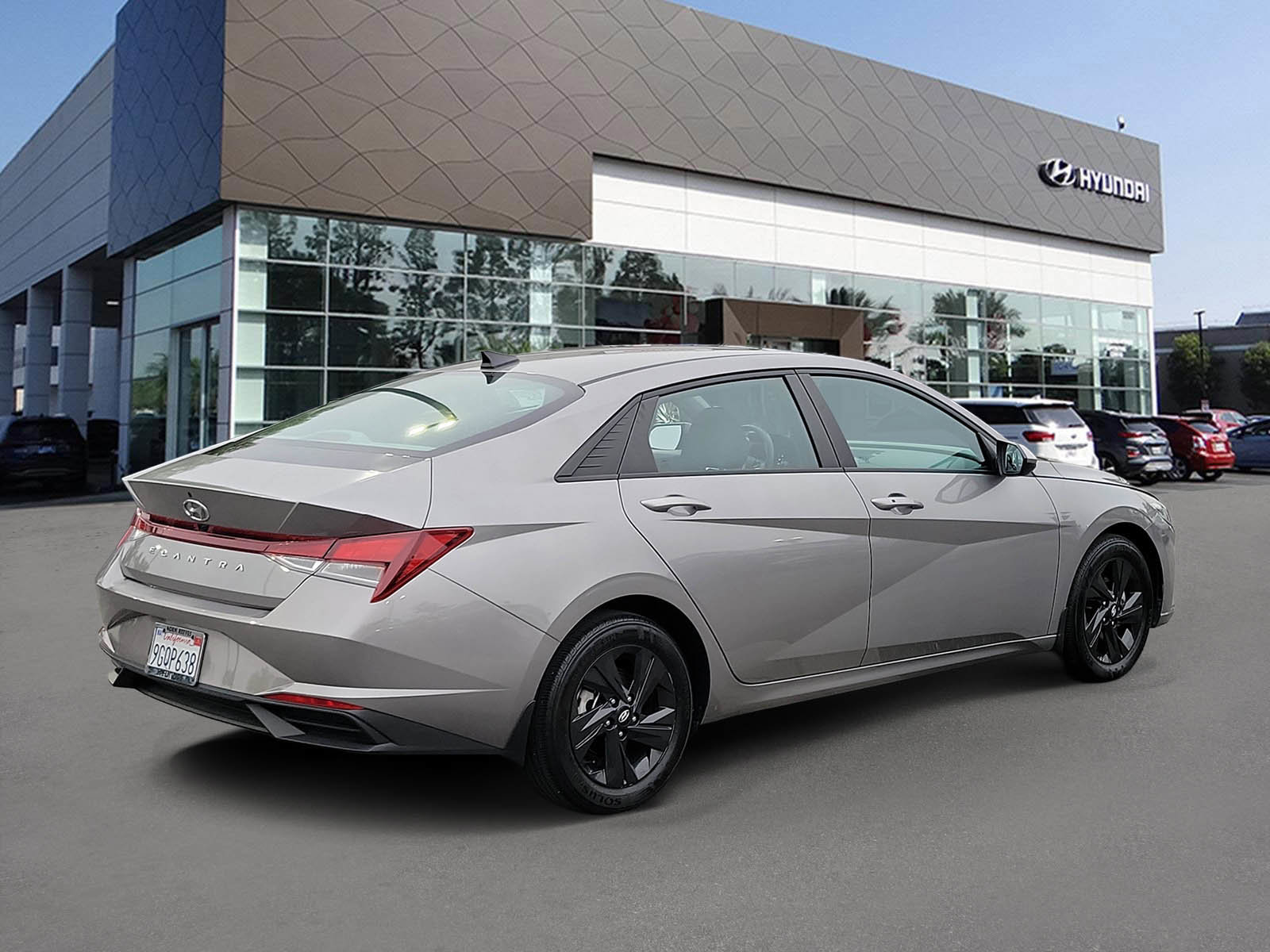 Certified 2023 Hyundai Elantra SEL FWD image 2