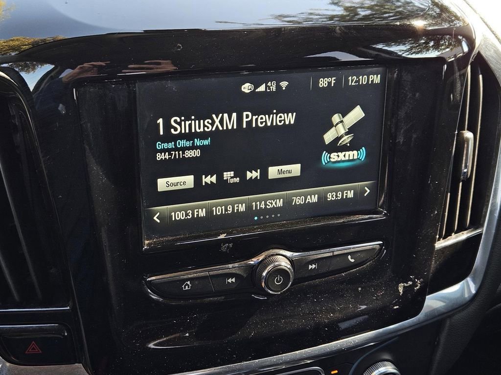 Used 2018 Chevrolet Traverse LT image 23