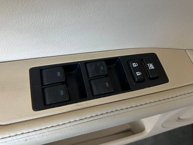 Used 2014 Lexus ES 350 w/ Luxury Package FWD image 27