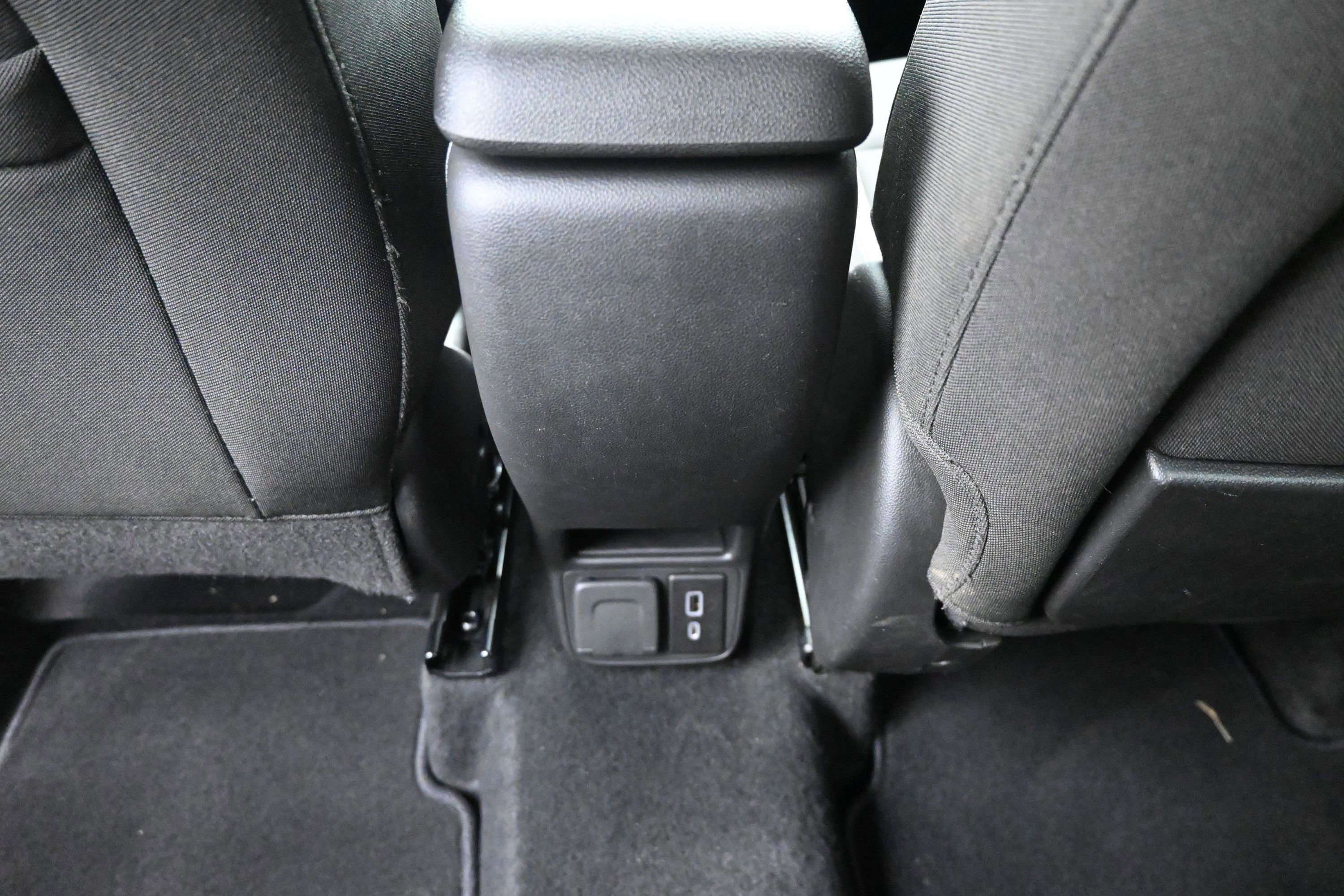 Used 2024 Chevrolet TrailBlazer LT w/ Convenience Package AWD/4WD image 21