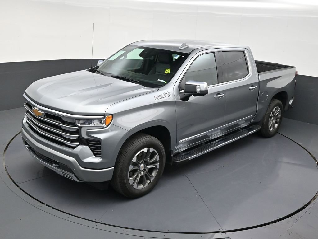 Used 2025 Chevrolet Silverado 1500 High Country RWD image 13