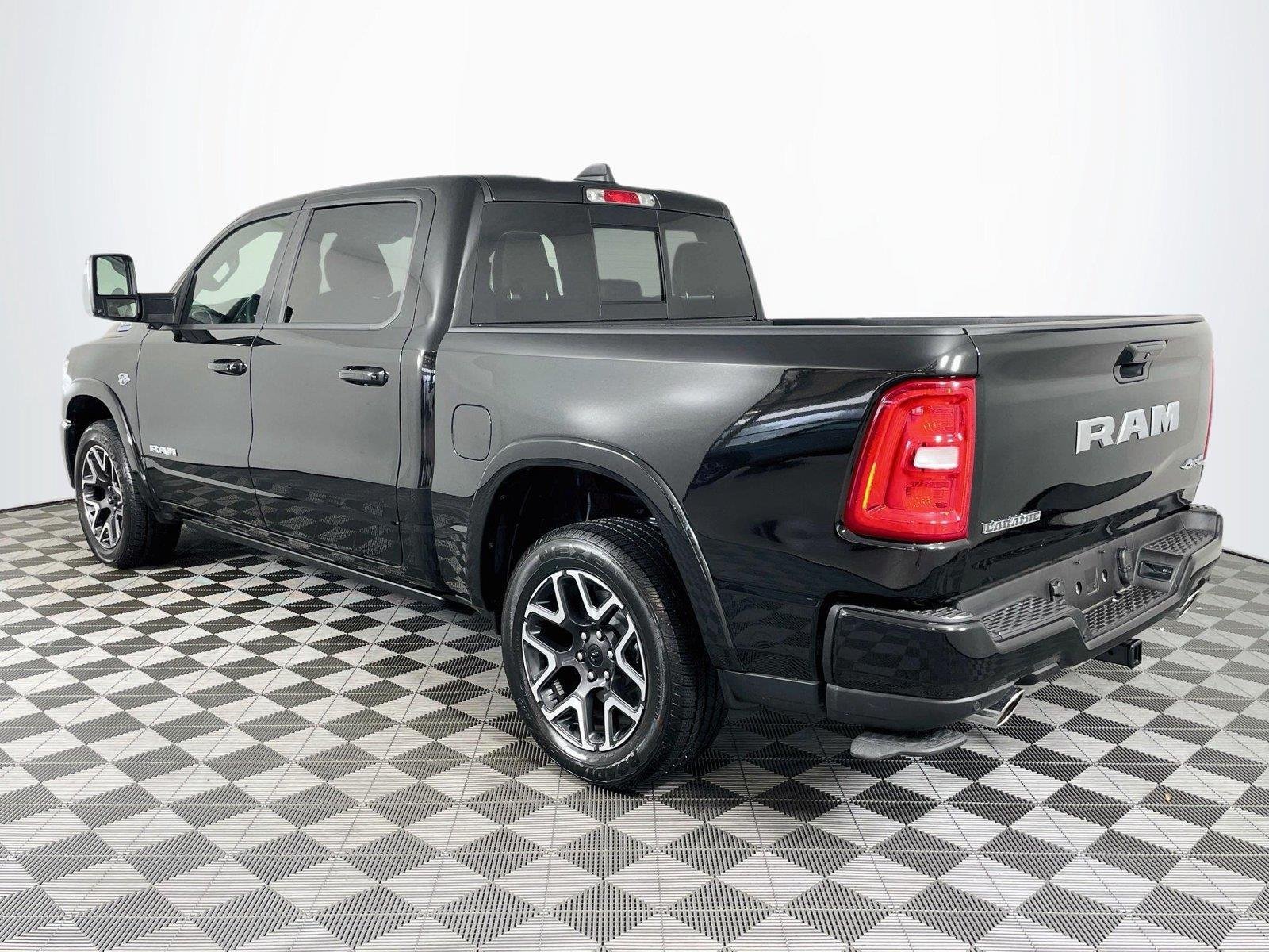 Used 2026 RAM 1500 Laramie w/ Advanced Safety Group II AWD/4WD image 6