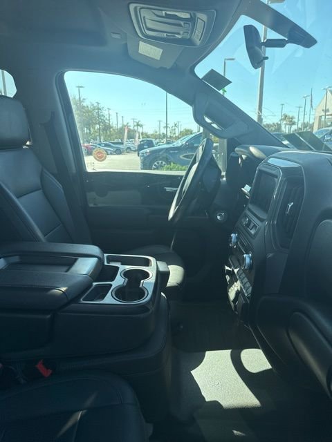 Used 2022 GMC Sierra 2500 Pro w/ Convenience Package image 15