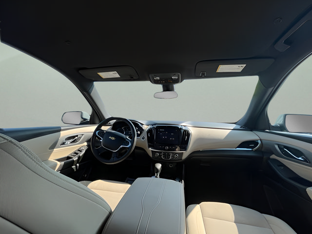 Used 2023 Chevrolet Traverse LT w/ LPO, Cargo Package AWD/4WD image 30