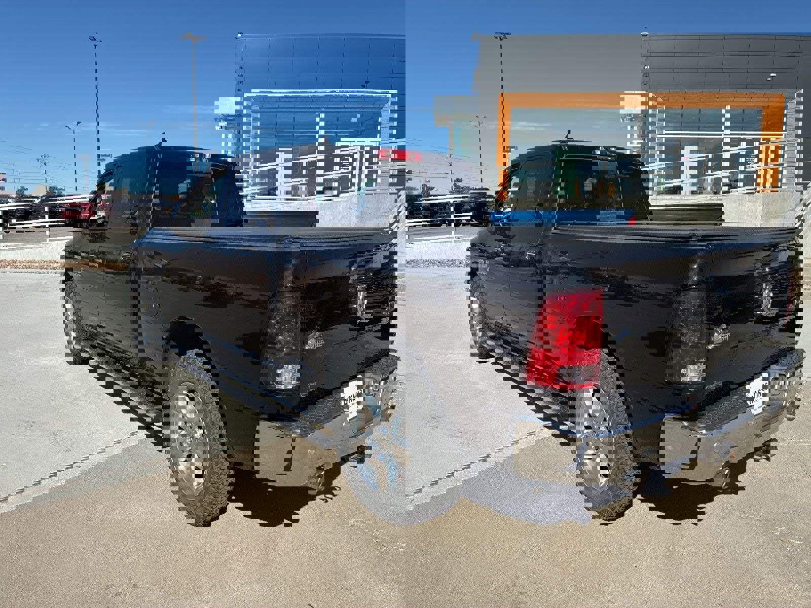 Used 2016 RAM 1500 Big Horn image 3