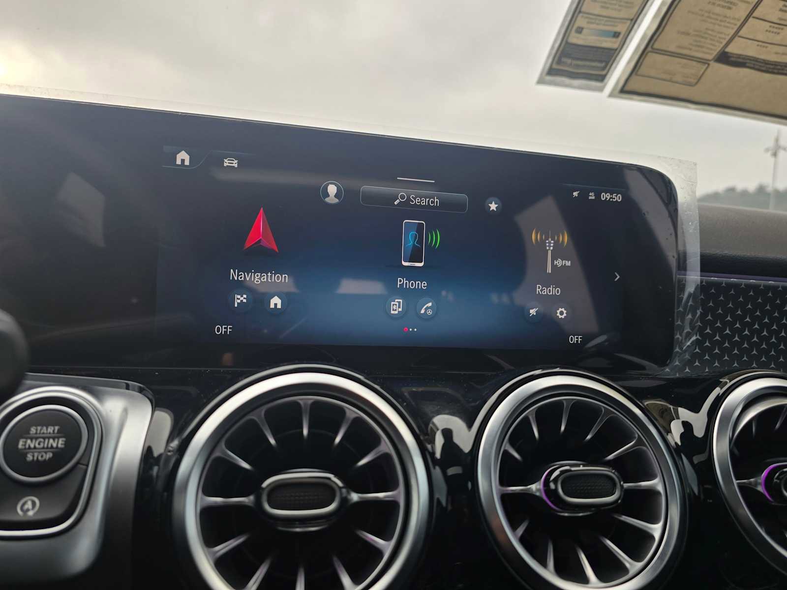 Used 2024 Mercedes-Benz GLB 250 image 29