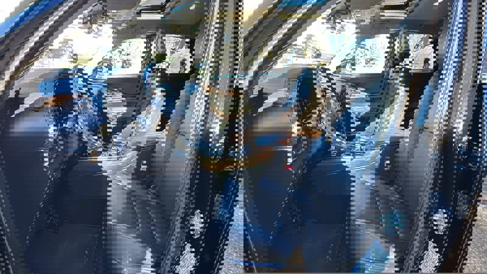 Used 2023 MAZDA CX-30 AWD 2.5 S w/ Premium Package image 23