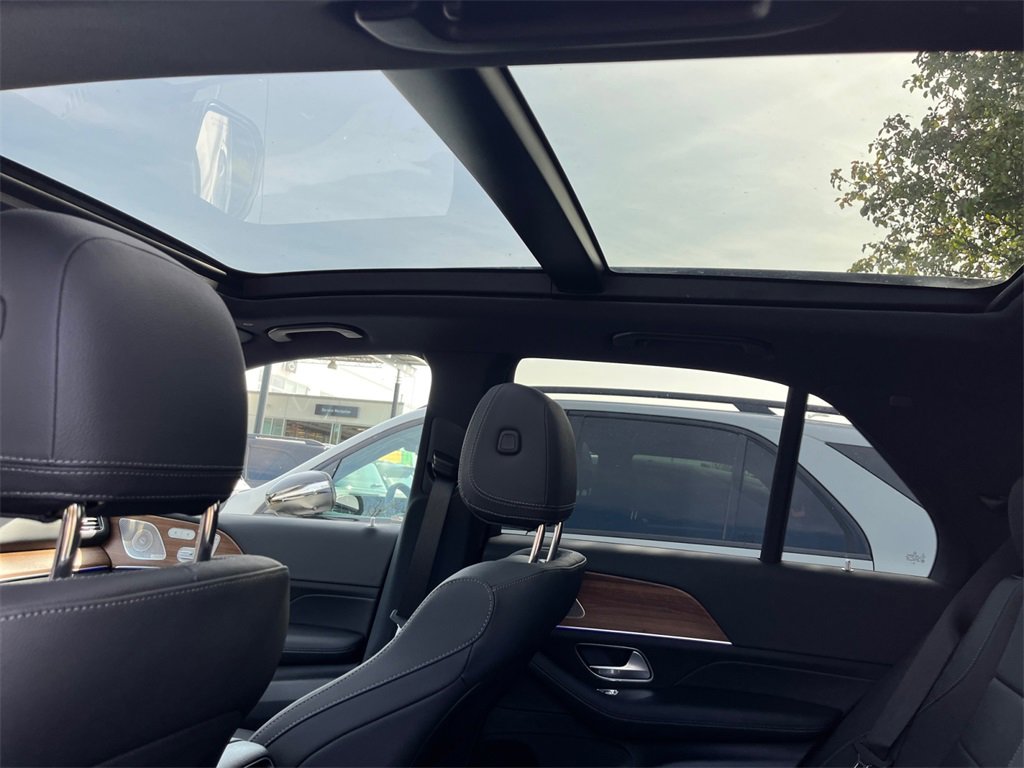 Certified 2025 Mercedes-Benz GLE 450e 4MATIC image 15
