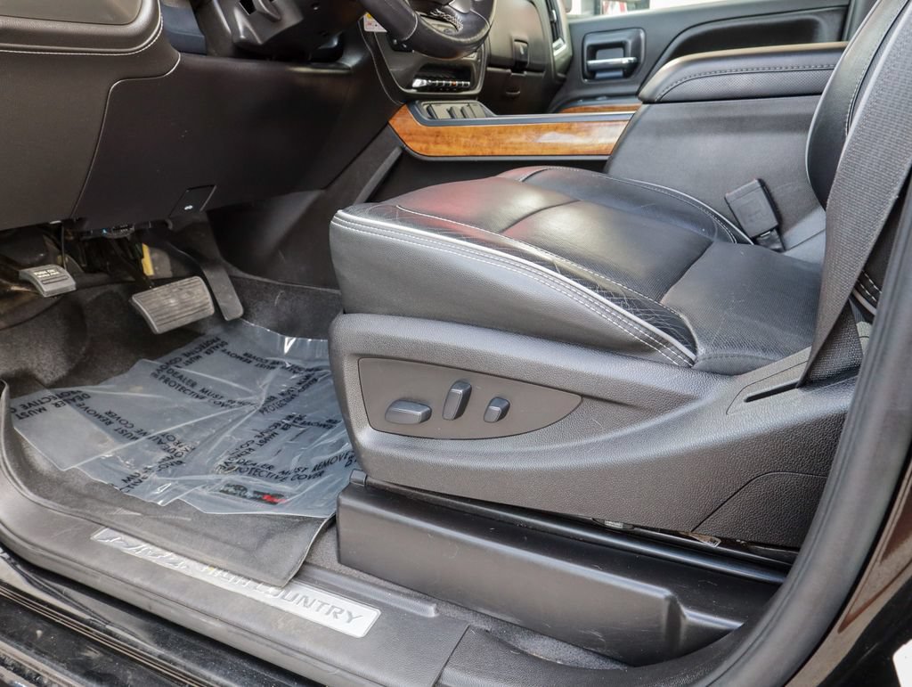 Used 2019 Chevrolet Silverado 3500 High Country w/ Duramax Plus Package AWD/4WD image 15