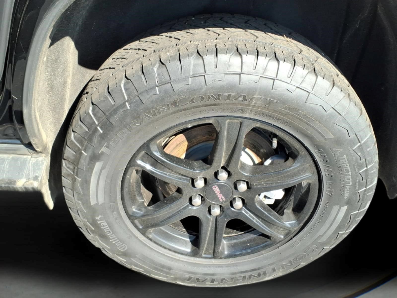 Certified 2023 GMC Acadia AT4 w/ Preferred Package AWD/4WD image 15