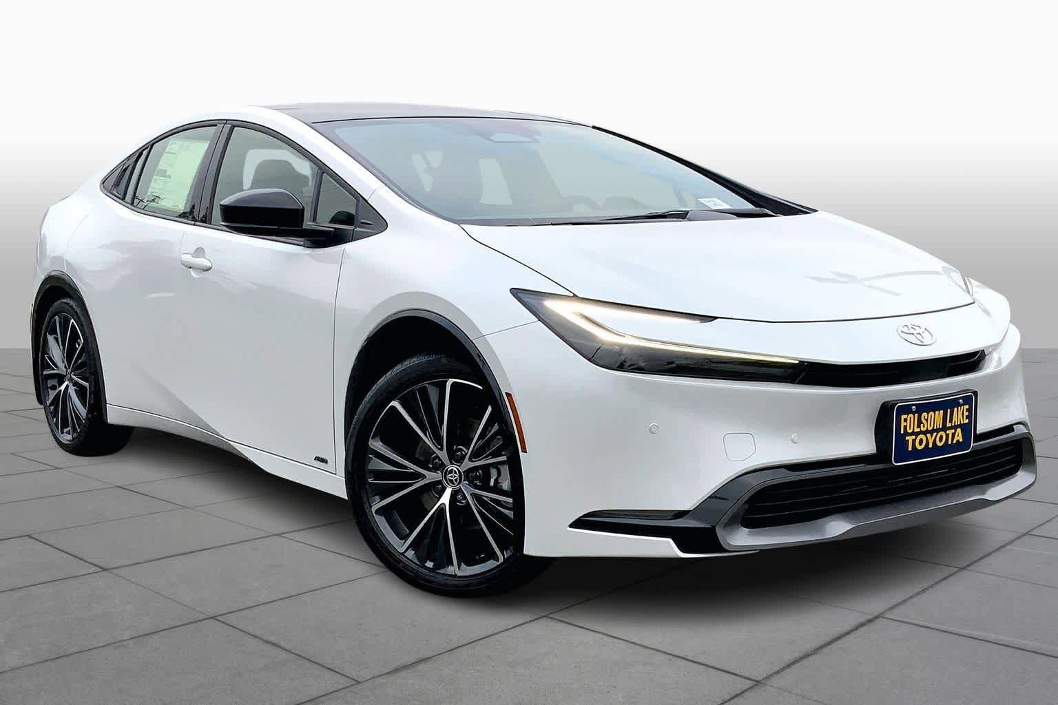 New 2026 Toyota Prius XLE AWD/4WD image 2