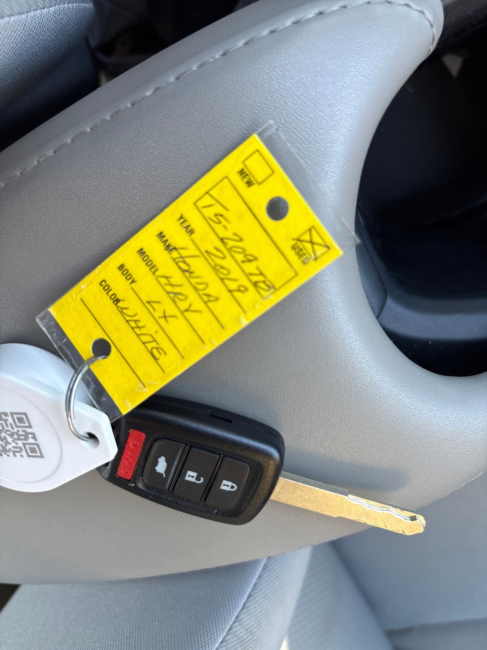 Used 2019 Honda HR-V LX image 16