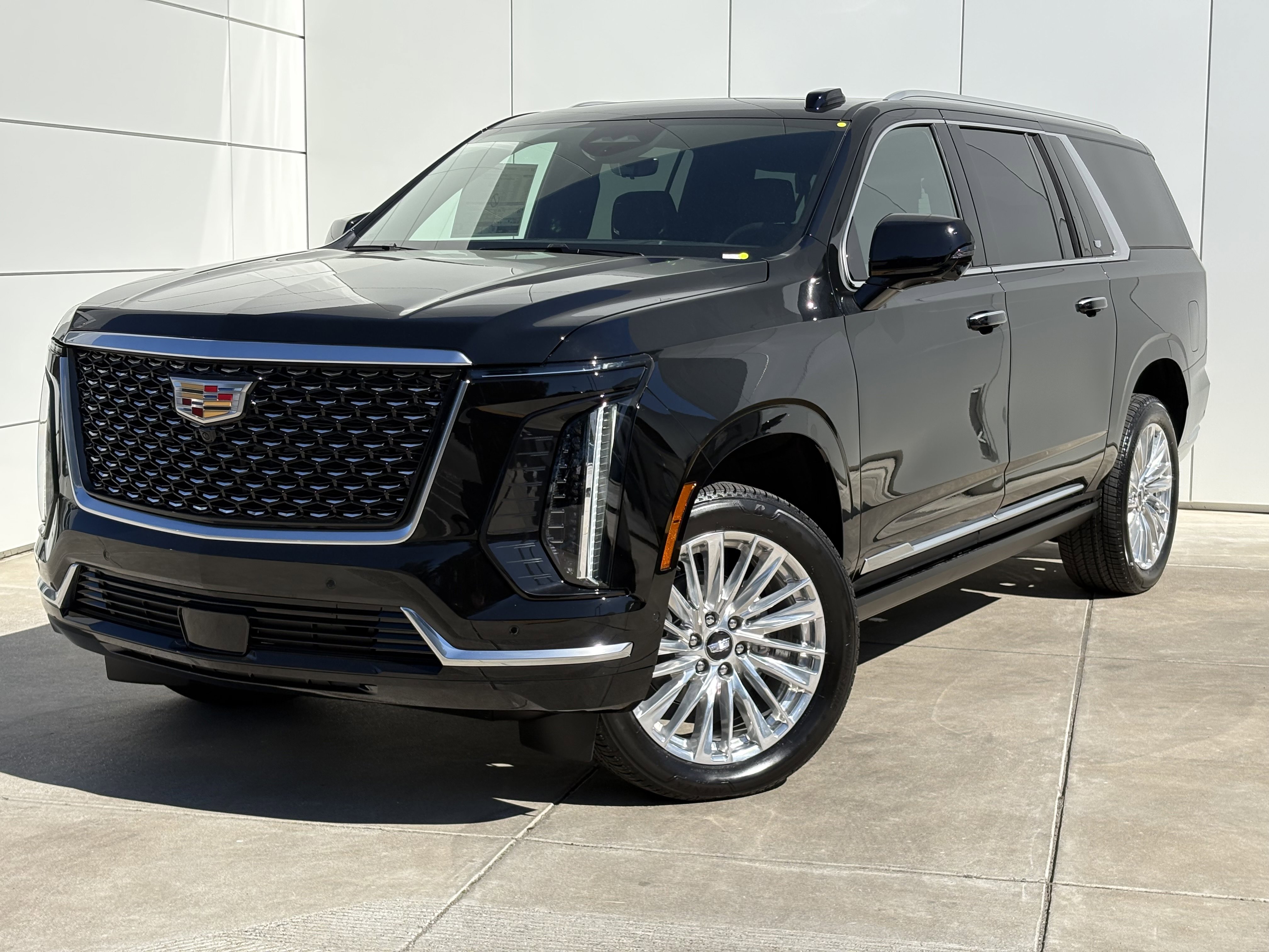 New 2026 Cadillac Escalade ESV Luxury image 2