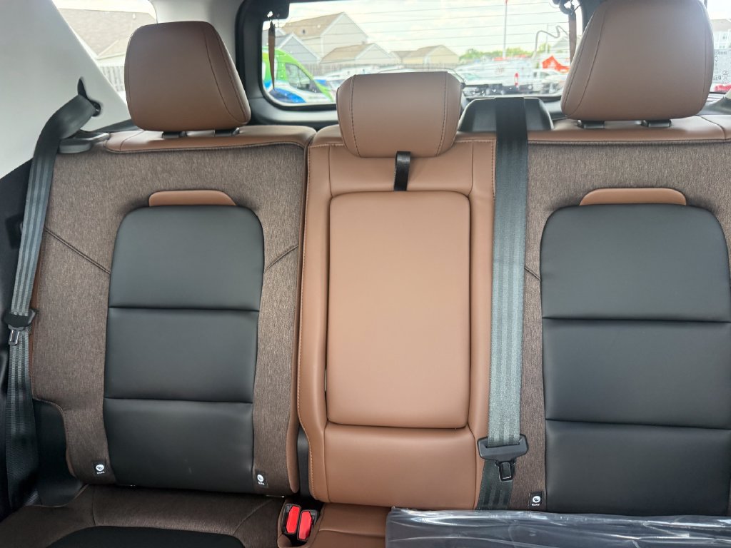 New 2026 Ford Bronco Sport Outer Banks w/ Outer Banks Tech Package+ AWD/4WD image 30