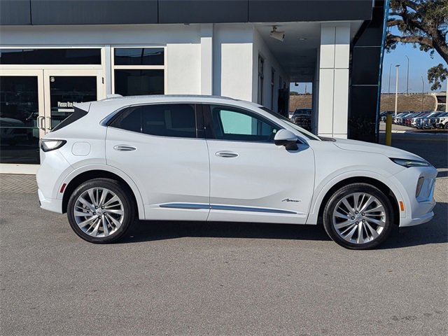 New 2026 Buick Envision Avenir image 5