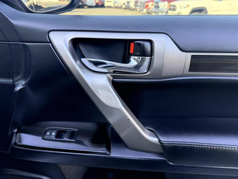 Used 2015 Lexus GX 460 4WD w/NAVIGATION SYSTEM & SUNR image 13