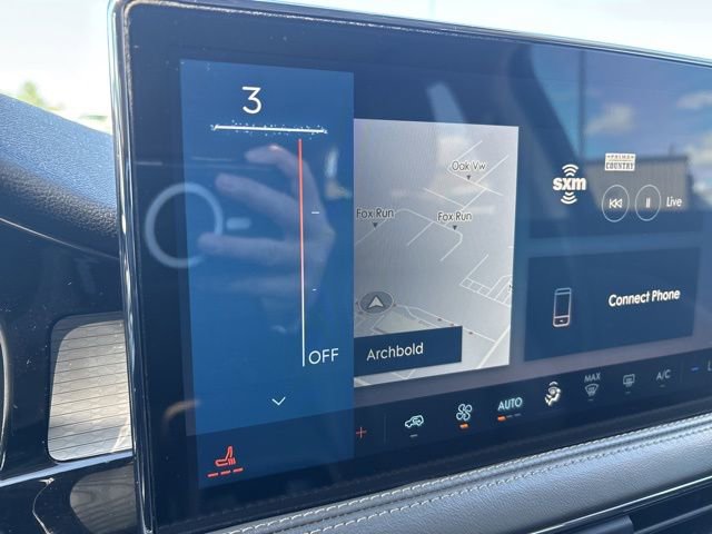Used 2023 Lincoln Corsair Reserve AWD/4WD image 25