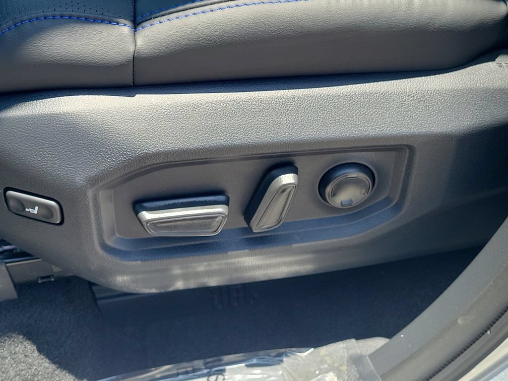 New 2026 Toyota Tundra Platinum AWD/4WD image 16