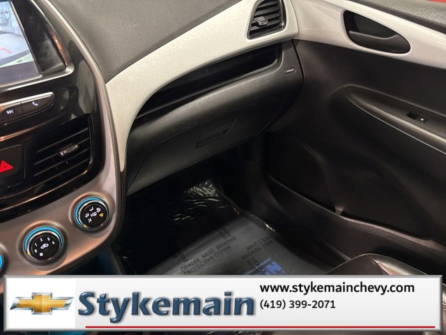 Used 2017 Chevrolet Spark ACTIV image 37