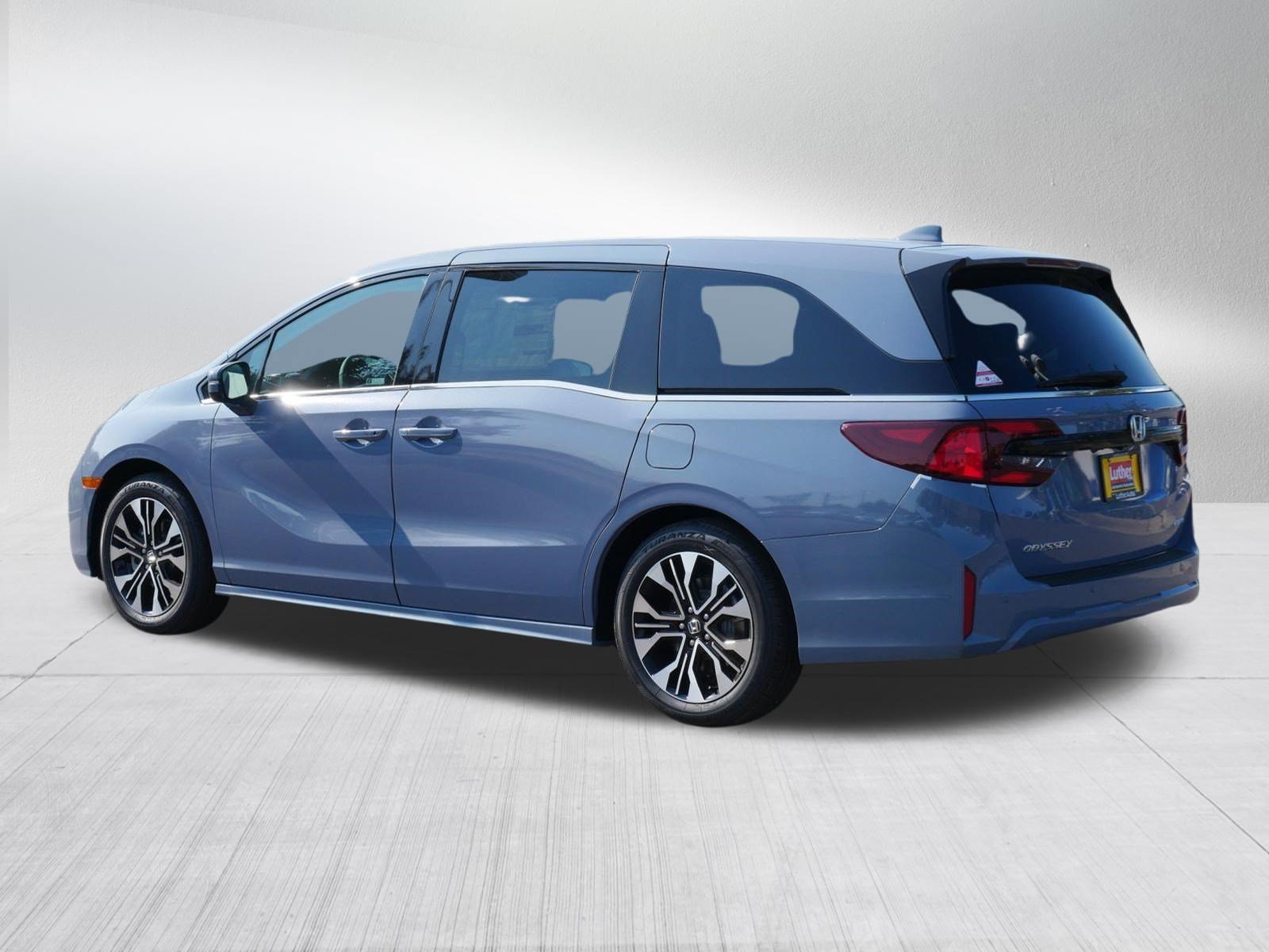New 2026 Honda Odyssey Elite image 5