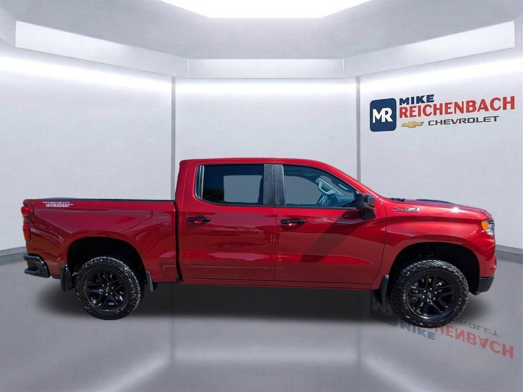 Used 2024 Chevrolet Silverado 1500 LT Trail Boss w/ Convenience Package II image 3