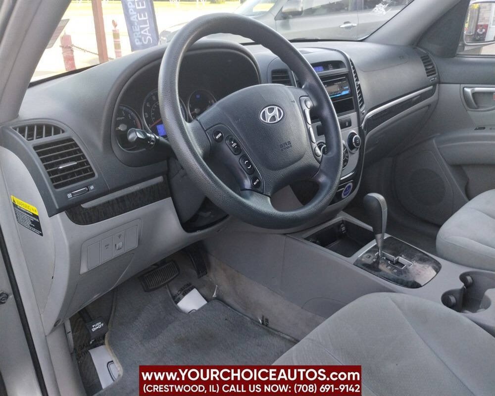 Used 2008 Hyundai Santa Fe GLS FWD image 17