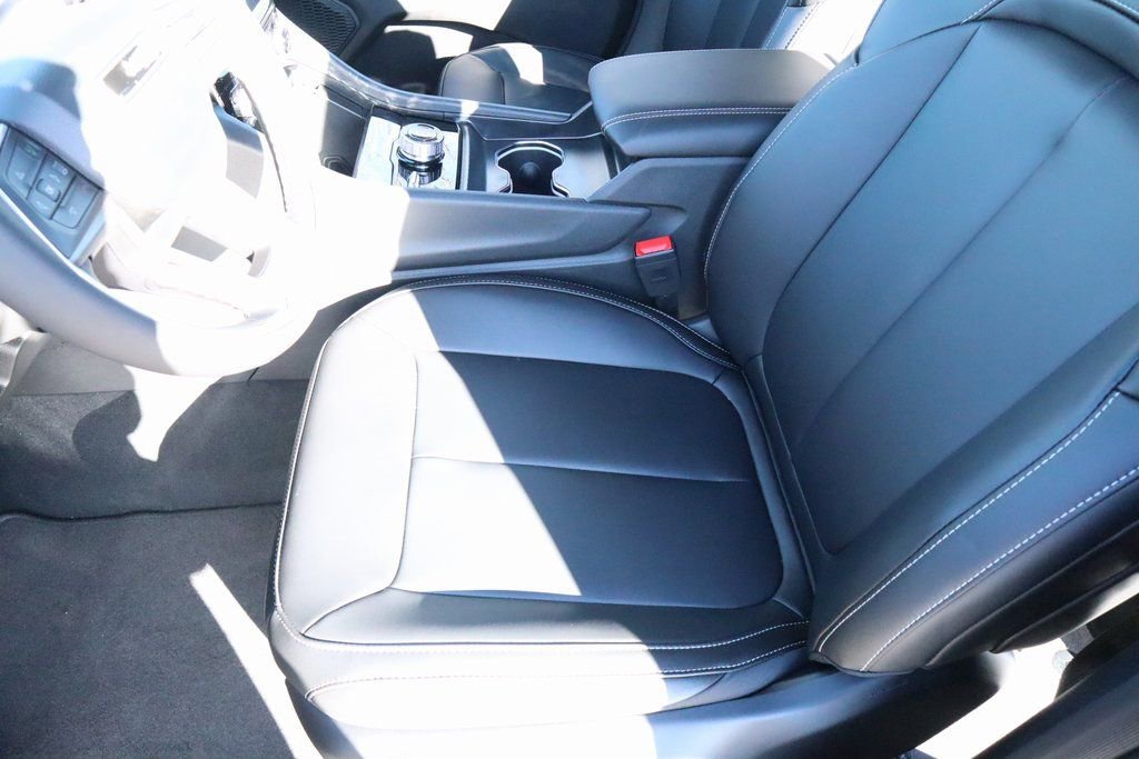 New 2025 Jeep Grand Cherokee L Limited AWD/4WD image 12