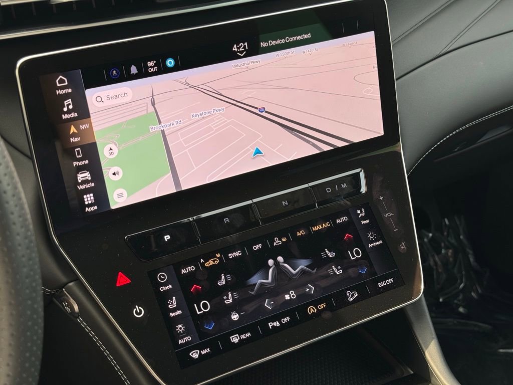 Certified 2024 Maserati Grecale GT image 14