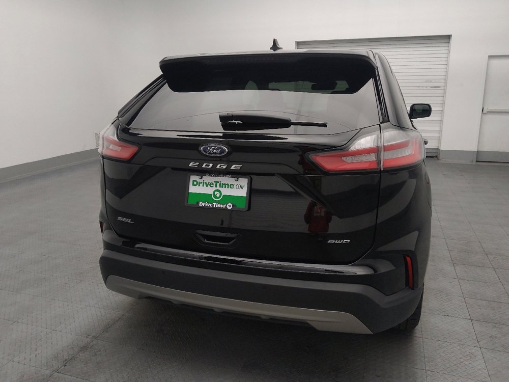 Used 2024 Ford Edge SEL image 7