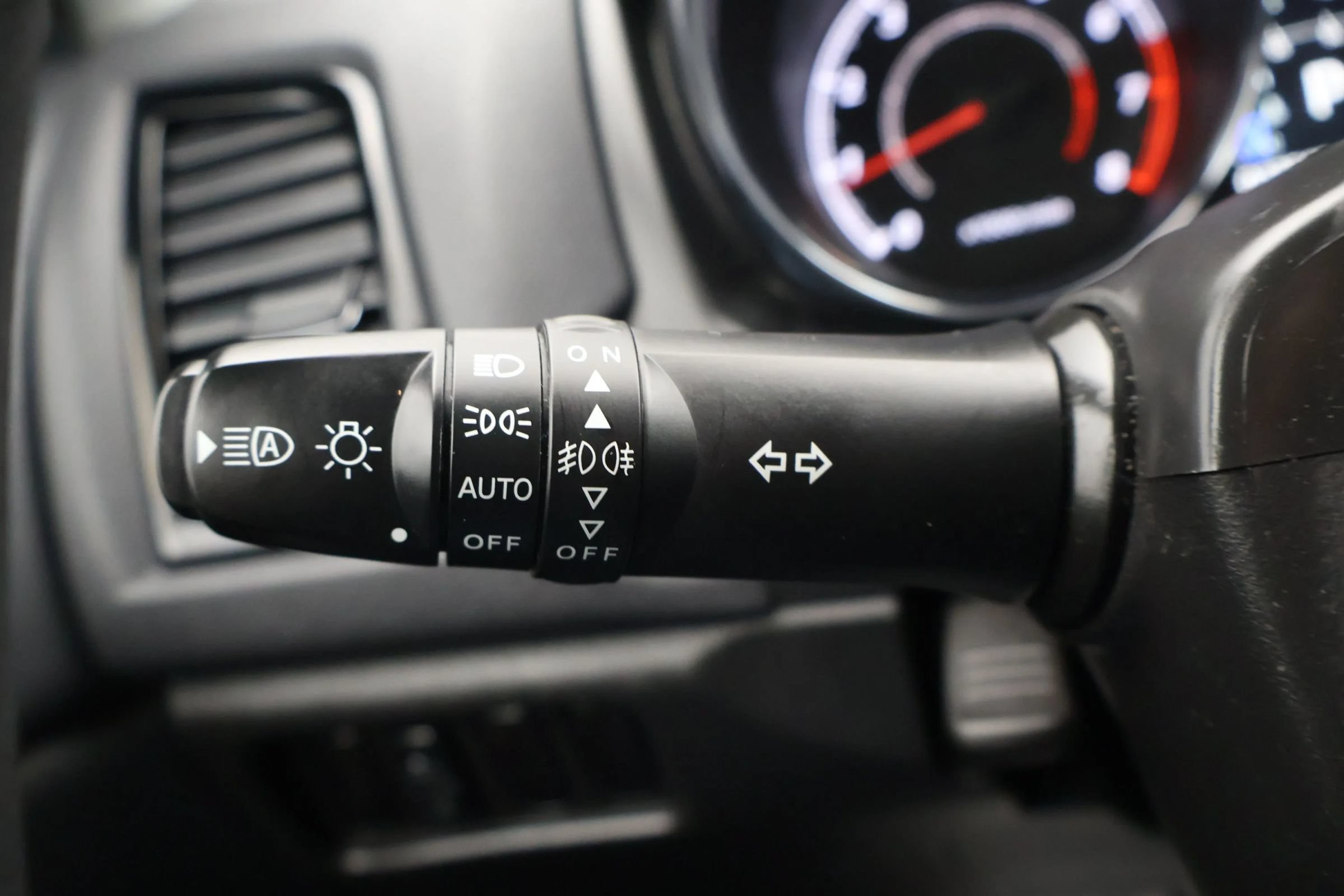 Used 2026 Mitsubishi Outlander Sport ES AWD/4WD image 22