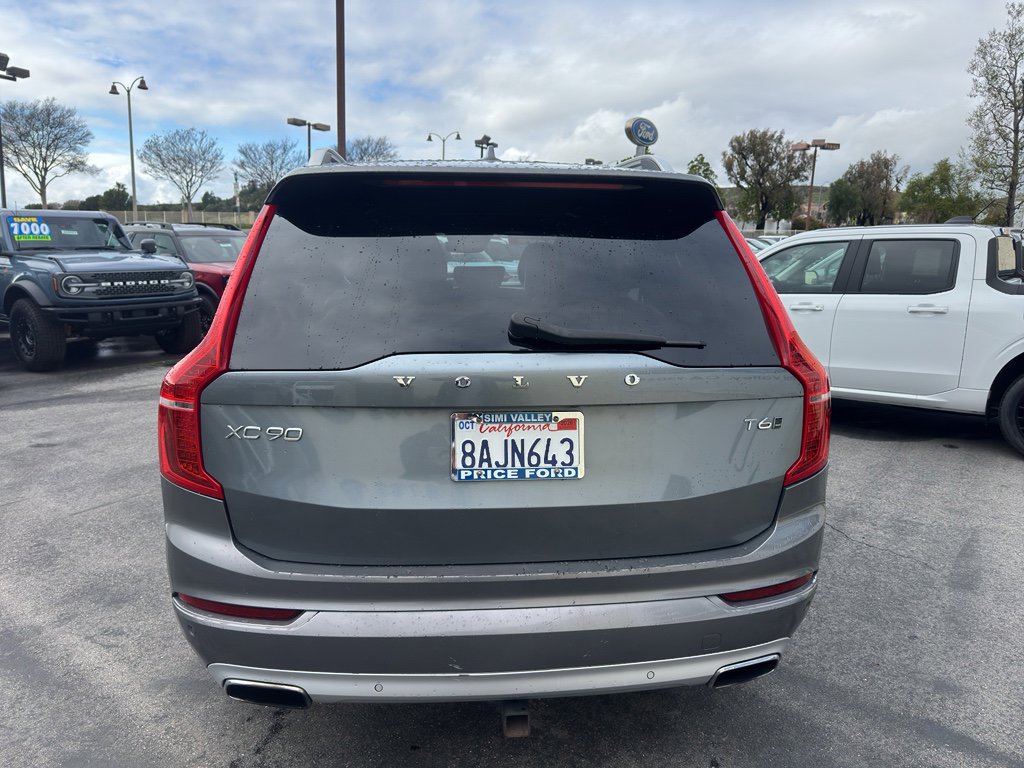 Used 2018 Volvo XC90 T6 Momentum w/ Convenience Package image 3