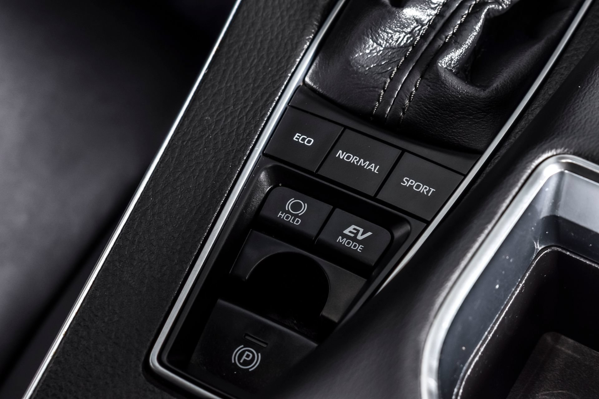 Used 2020 Toyota Avalon XLE w/ Moonroof Package FWD image 29