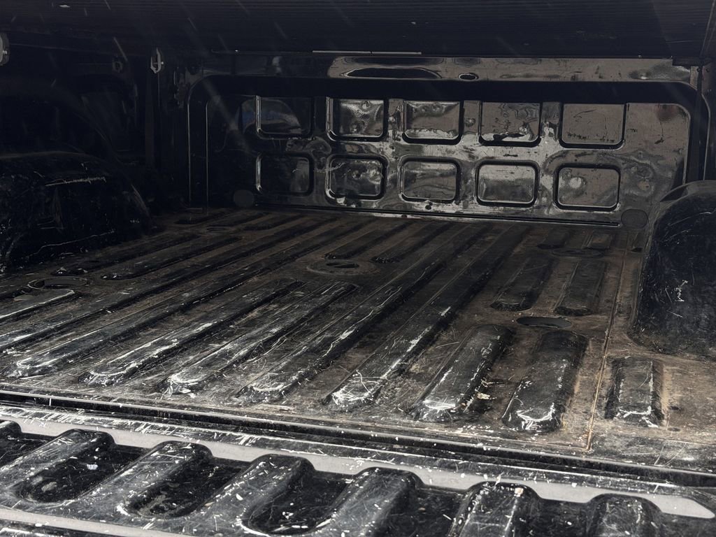 Used 2024 RAM 2500 Laramie w/ Night Edition image 31