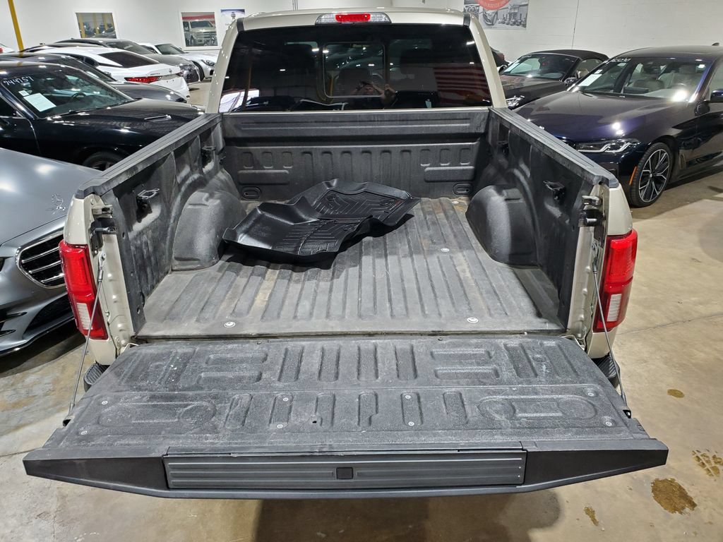 Used 2018 Ford F150 Platinum w/ Equipment Group 701A Luxury AWD/4WD image 45