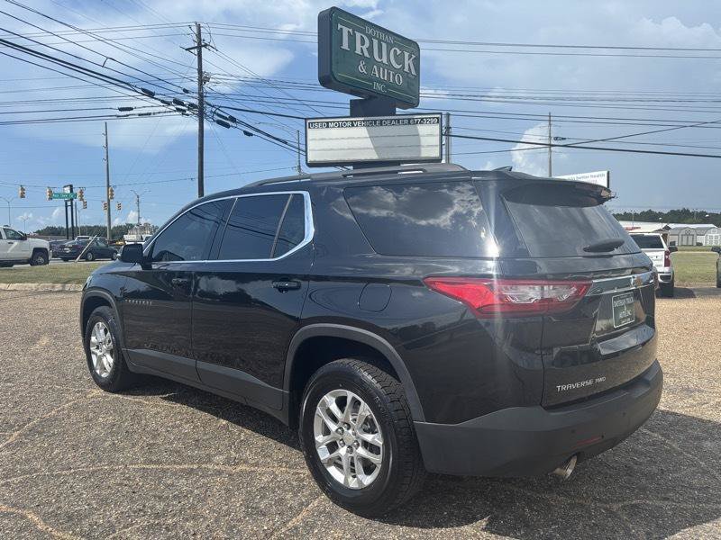 Used 2021 Chevrolet Traverse LT AWD/4WD image 3