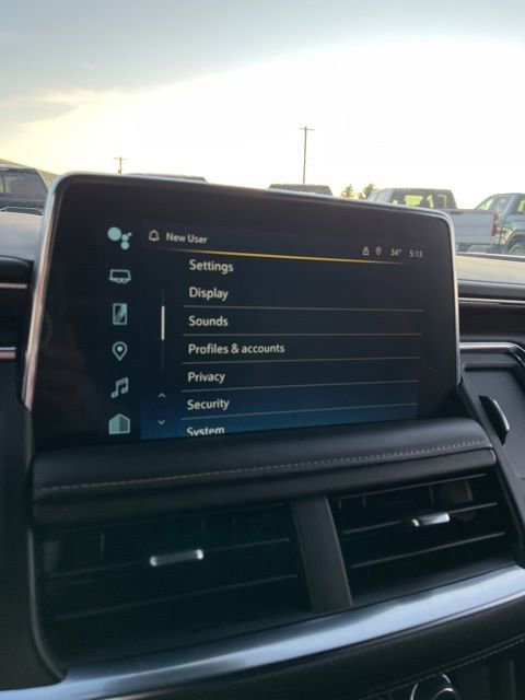 Used 2023 Chevrolet Suburban Premier image 49