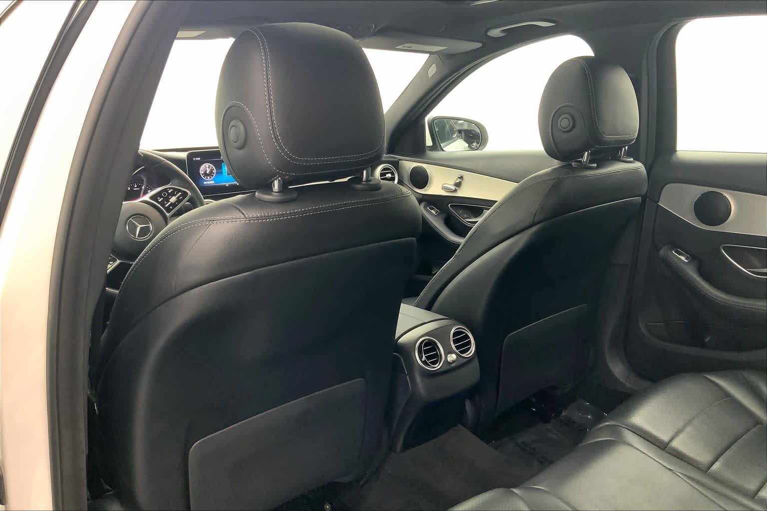 Used 2019 Mercedes-Benz C 300 Sedan image 16