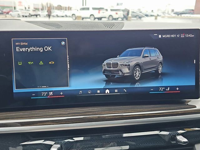 Used 2024 BMW X7 xDrive40i w/ M Sport Package image 23